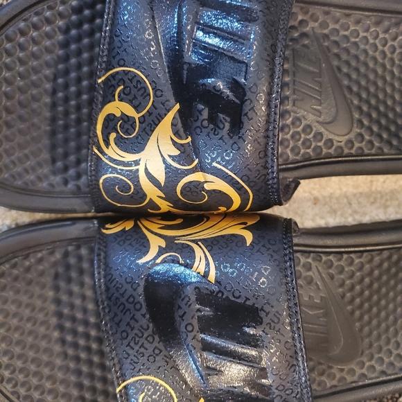 Custom nike slides - Picture 2 of 6